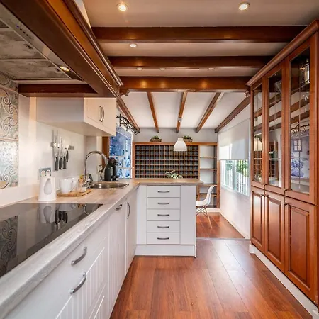 Casa La Concha - Marbellamar Townhouse * ماربيا