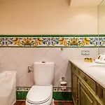 Будинок відпочинку Casa La Concha - Marbellamar Townhouse By Finest *