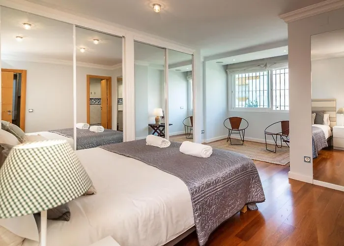 Casa La Concha - Marbellamar Townhouse By Finest 펜션 *